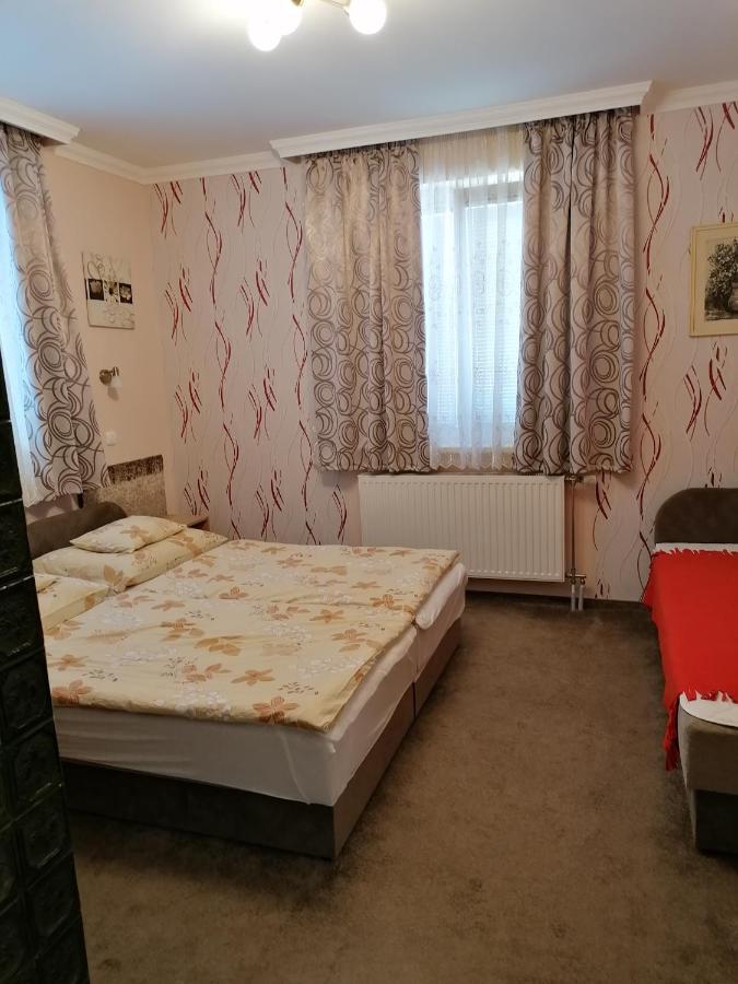 Kaktuszvirag Apartmanhaz Hajdúszoboszló Exterior foto